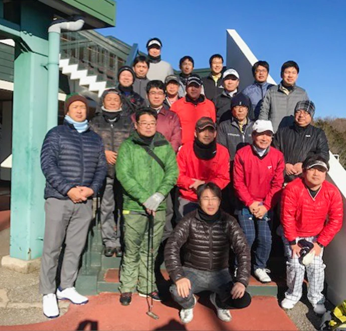 皆川 純一 職場集合写真